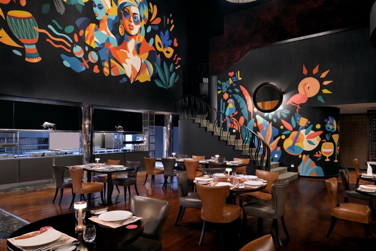 InterContinental Abu Dhabi, an IHG Hotel Bagian luar foto Interior of the restaurant